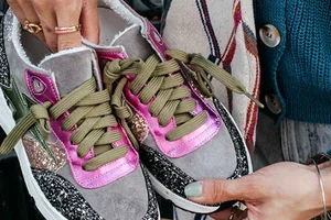 💥 Stuntprijzen! Kortingen tot 50% op Sweet Lemon, Yurban, Saucony, Fly London en Pikolinos met gratis levering