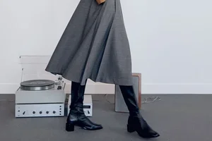 Just arrived: The skirt suit