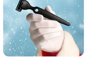 Time to groom your Christmas balls 🎄