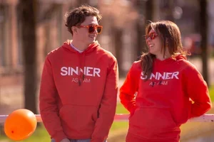 Oranjekoorts bij SINNER
