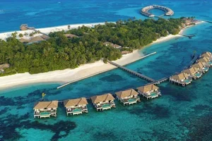 Maldives All-Inclusive Pool Villas w. Unlimited Free-Flow Drinks & Seaplane Transfers