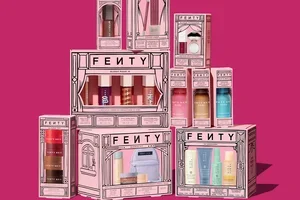 Meet the Holiday Windows Collection ✨