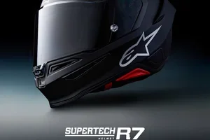Supertech R7 Helmet is finally here!