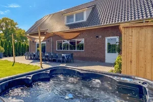 Wordt het een glampingtent of een villa? ☀️