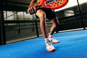 De Lebrón x Babolat 2026-collectie is er! 🐺