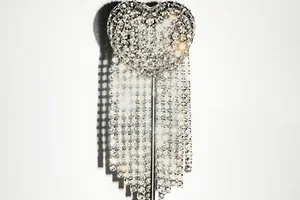 The Essentiel Antwerp holiday shop