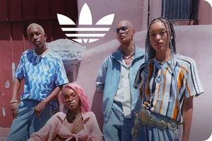 Hey Solden: ADIDAS, PINKO, L'OREAL PROFESSIONNEL en 14 andere nieuwe sales vandaag online!