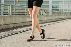 De perfecte schoenen voor zomerse avonturen in de stad 🏙️