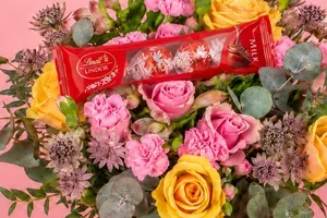 Gratis chocolade bij je bloemen? Ja graag. 🍫🌸