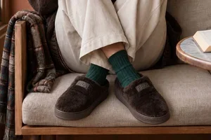 🍂 Tijd voor warme voeten: pantoffels & boots! 
