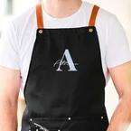 Gepersonaliseerd schort met monogram, Verjaardagscadeau, Cadeau voor mannen / vriend, Cadeau voor vrouwen / vriendin, Cadeau vader, Grappige cadeaus, Romantisch cadeau, Huwelijkscadeau, Kleine cadeautjes, Cadeau, Cadeau idee
