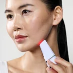 CurrentBody Skin LED-pen tegen puistjes en vlekken