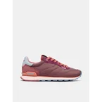 TRACK & FIELD BURGUNDY WOMAN